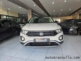 VOLKSWAGEN T-Roc usata, con Airbag