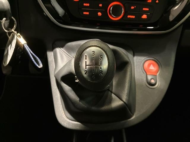 RENAULT Kangoo usata, con MP3