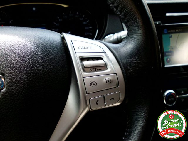 NISSAN X-Trail usata, con Luci diurne LED