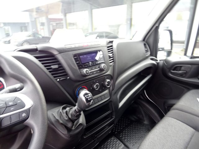 IVECO Daily usata, con Cruise Control