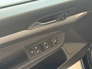 VOLKSWAGEN Golf usata, con Climatizzatore