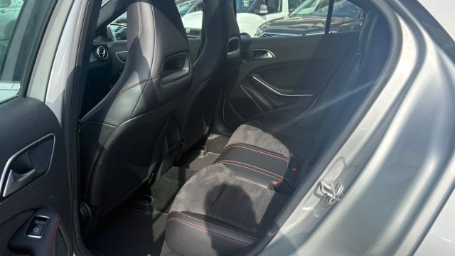 MERCEDES-BENZ GLA 200 usata, con Sistema di navigazione