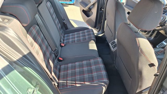 VOLKSWAGEN Golf GTI usata, con Controllo automatico clima
