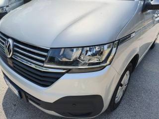 VOLKSWAGEN Caravelle usata, con Bracciolo