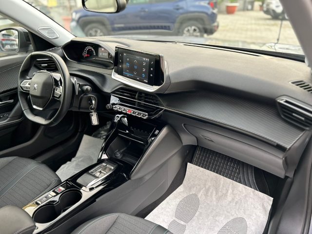 PEUGEOT 2008 usata, con Servosterzo