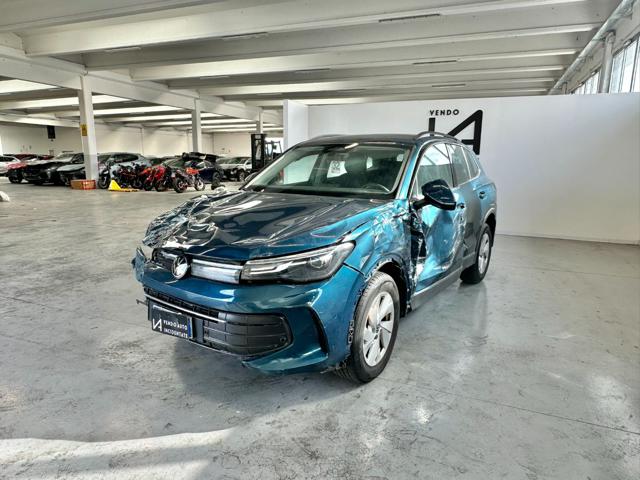 VOLKSWAGEN Tiguan usata, con Airbag laterali