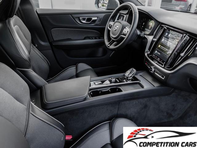 VOLVO V60 Cross Country usata, con Cerchi in lega