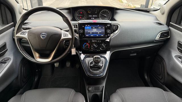 LANCIA Ypsilon usata, con Boardcomputer
