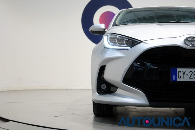 TOYOTA Yaris usata 46