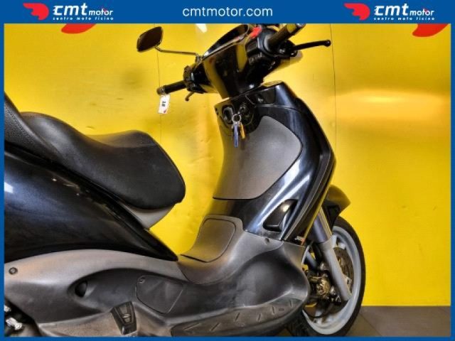 PIAGGIO Beverly 500 usata 7