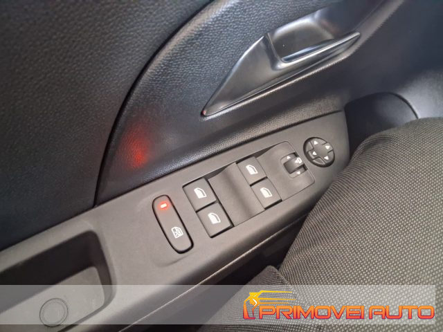 OPEL Corsa usata, con Fari LED