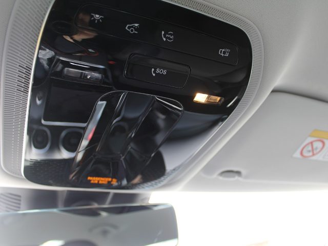 MERCEDES-BENZ C 200 usata, con Hill holder