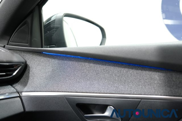 PEUGEOT 3008 usata, con Isofix