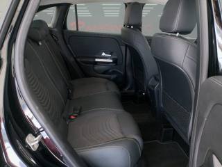 MERCEDES-BENZ GLA 180 usata 18