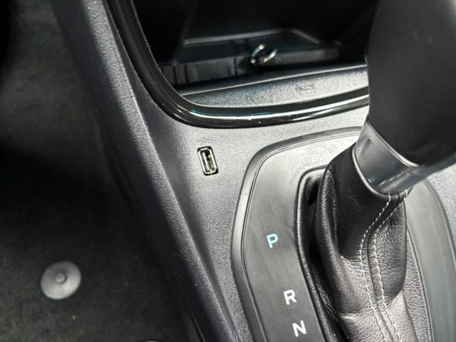 FORD Puma usata, con Controllo automatico clima