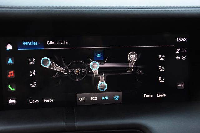 PORSCHE Taycan usata, con Isofix