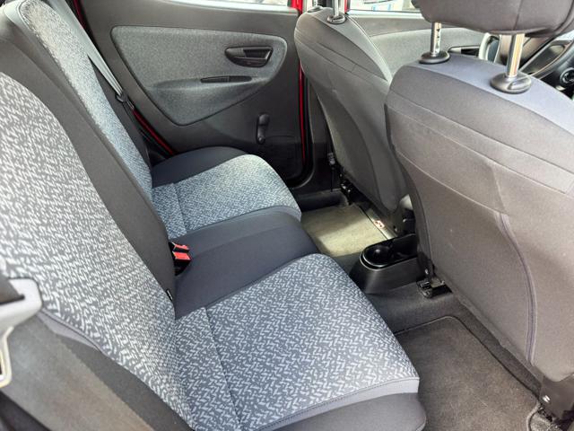 LANCIA Ypsilon usata, con USB