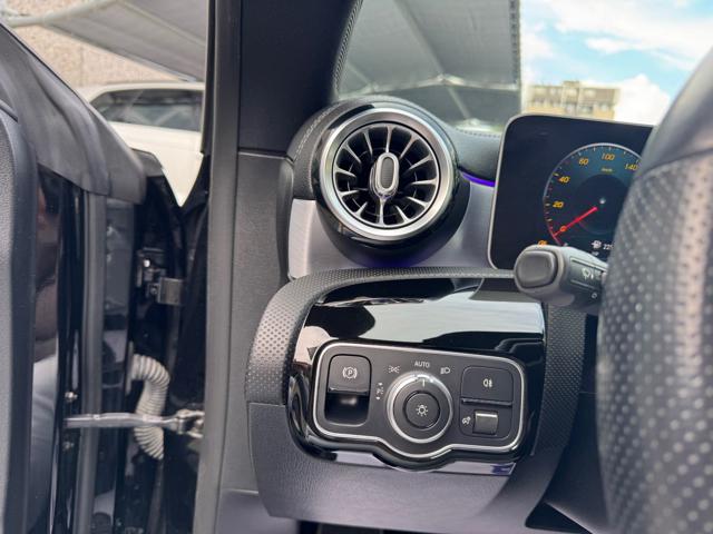MERCEDES-BENZ CLA 200 usata, con Boardcomputer