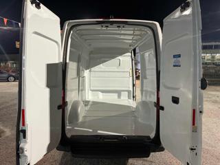 VOLKSWAGEN Crafter usata 17