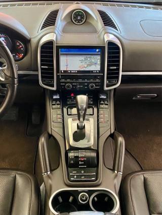 PORSCHE Cayenne usata, con Cerchi in lega