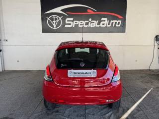 LANCIA Ypsilon usata, con Chiusura centralizzata