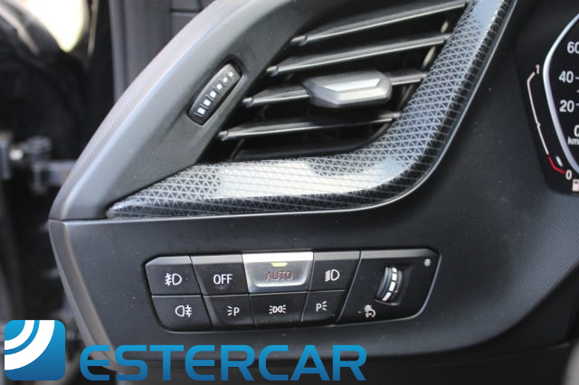 BMW 116 usata, con Fari LED