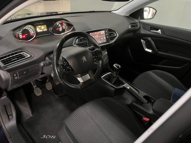 PEUGEOT 308 usata, con Airbag Passeggero