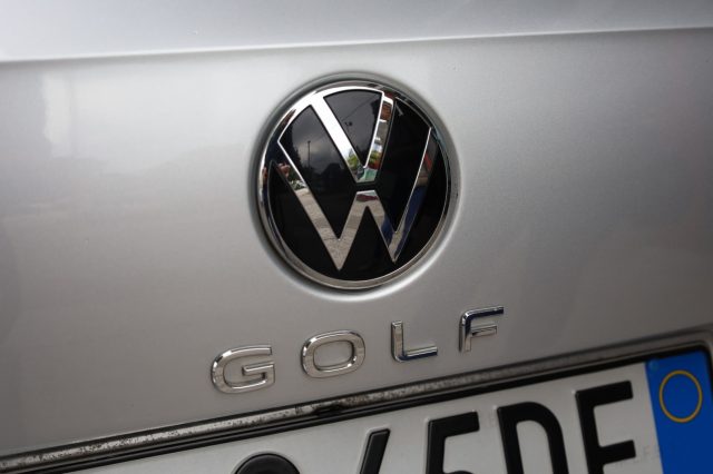 VOLKSWAGEN Golf Variant usata 98