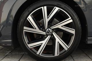 VOLKSWAGEN Golf usata, con Sedile posteriore sdoppiato