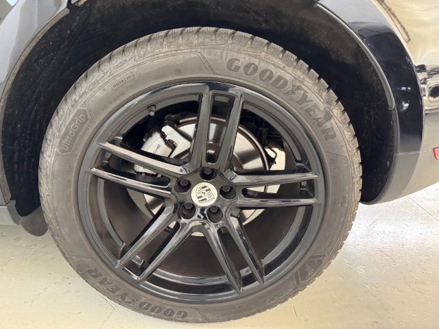 PORSCHE Macan usata, con Alzacristalli elettrici