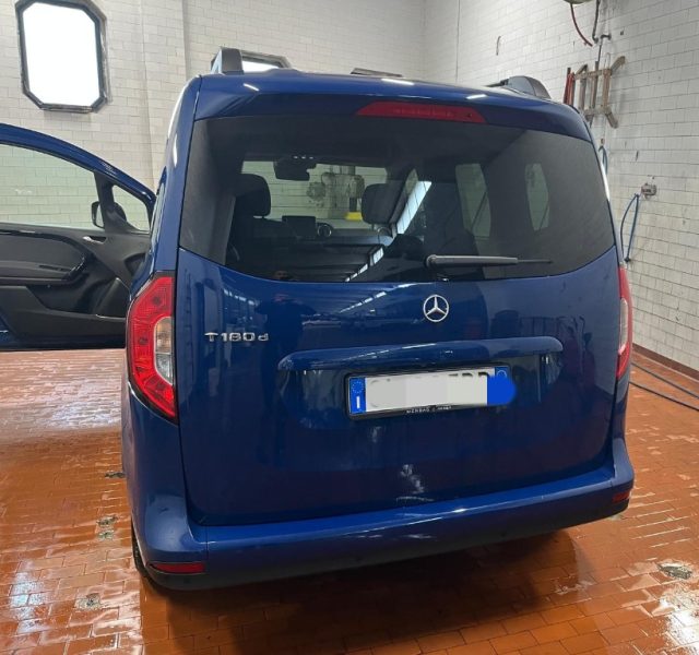 MERCEDES-BENZ T 180 usata, con Airbag Passeggero