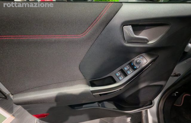 FORD Puma usata, con Servosterzo