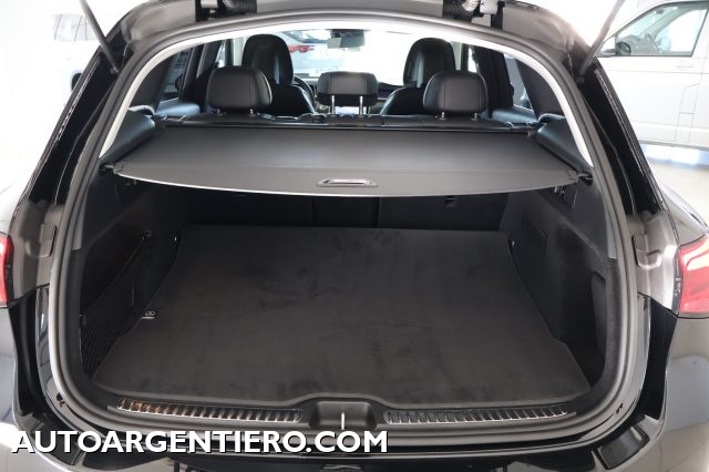 MERCEDES-BENZ GLC 220 usata, con Fari LED