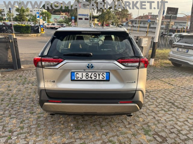 TOYOTA RAV 4 usata, con Cerchi in lega