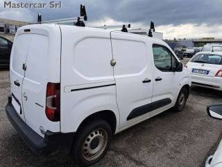 OPEL Combo usata, con Chiusura centralizzata