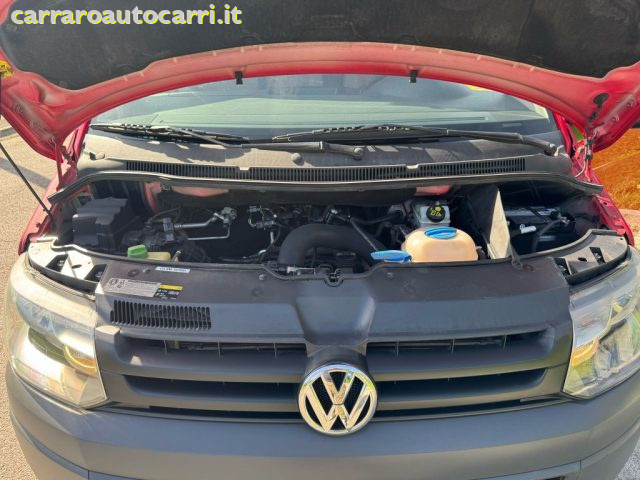 VOLKSWAGEN Transporter usata 26