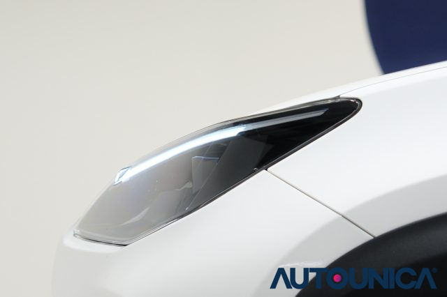 TOYOTA Yaris Cross usata, con ESP