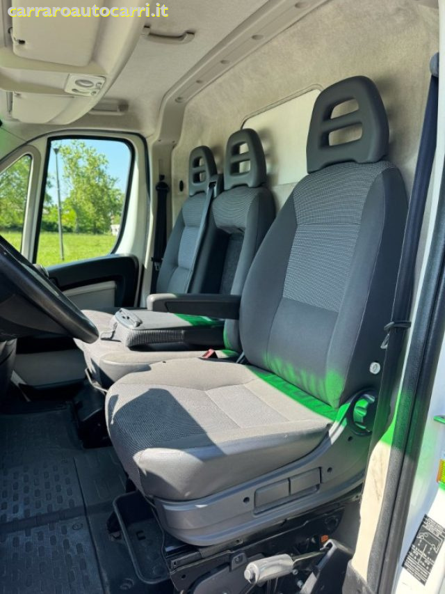 PEUGEOT Boxer usata, con Boardcomputer