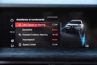 ALFA ROMEO Stelvio usata, con Portellone posteriore elettrico