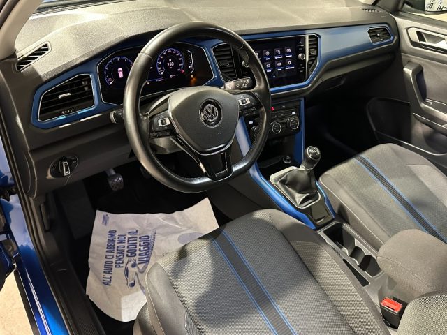 VOLKSWAGEN T-Roc usata, con Autoradio