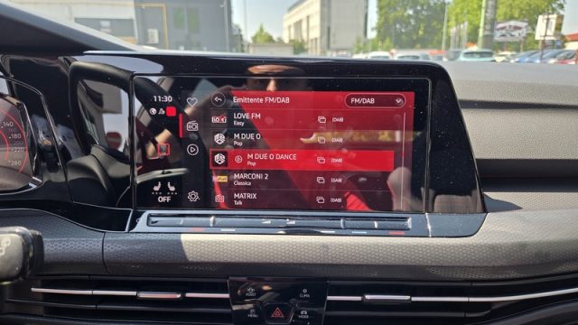 VOLKSWAGEN Golf usata, con Sensore di pioggia