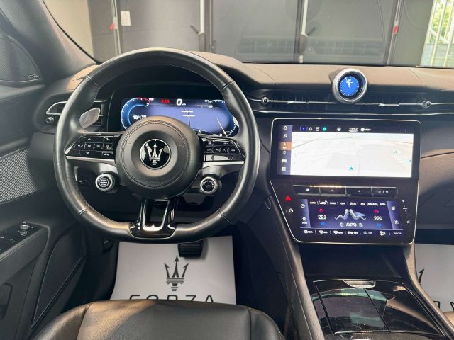 MASERATI Grecale usata, con Sistema di navigazione