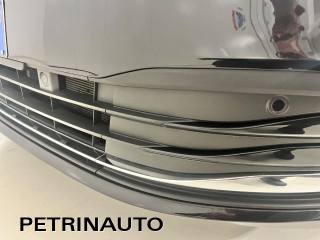 VOLKSWAGEN Golf usata, con Autoradio digitale