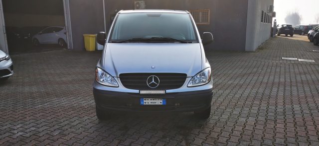 MERCEDES-BENZ Viano usata 1