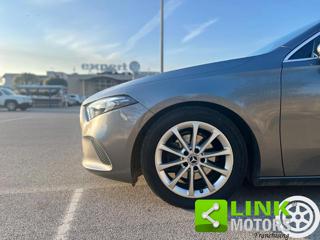 MERCEDES-BENZ A 180 usata, con USB