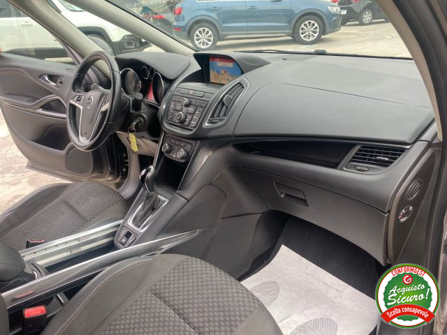 OPEL Zafira Tourer usata, con ESP
