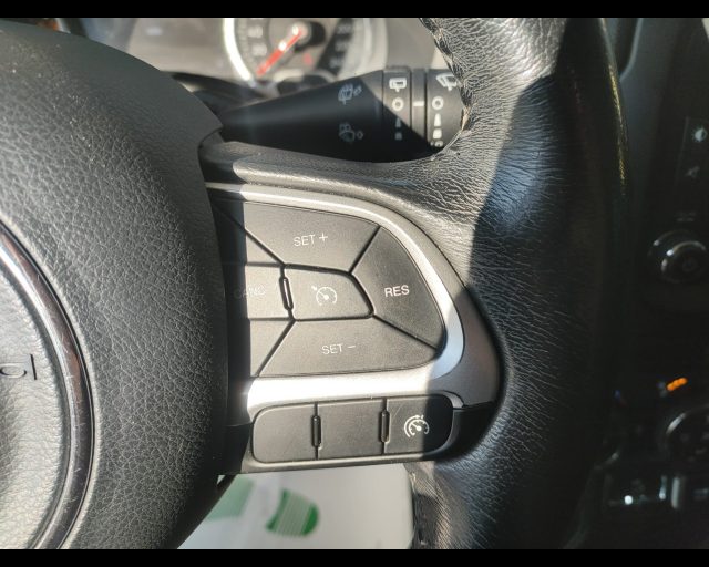 JEEP Renegade usata, con Sensori di parcheggio anteriori