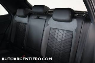 VOLKSWAGEN T-Roc usata, con Sensori di parcheggio posteriori