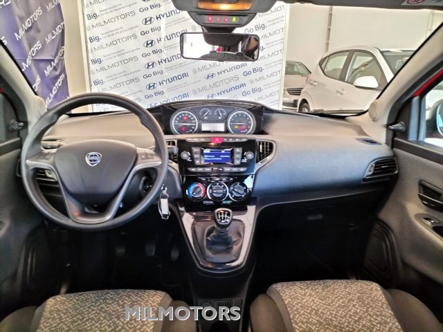 LANCIA Ypsilon usata 16