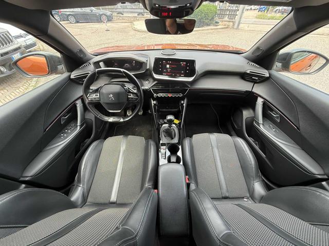 PEUGEOT 2008 usata, con Sensori di parcheggio posteriori